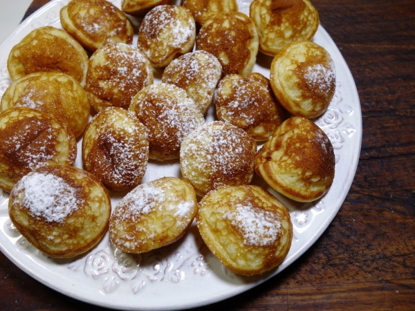 poffertjes coffee - frisian flag