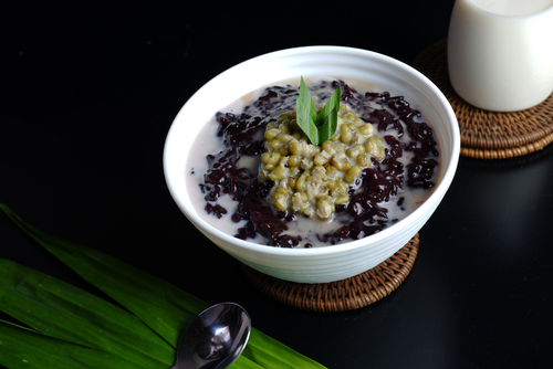 Bubur Kacang Hijau Campur Ketan Hitam - Frisian Flag